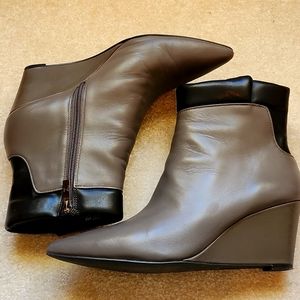 H by Halston Gray Leather Platform Ankle Bootie Sz 9
